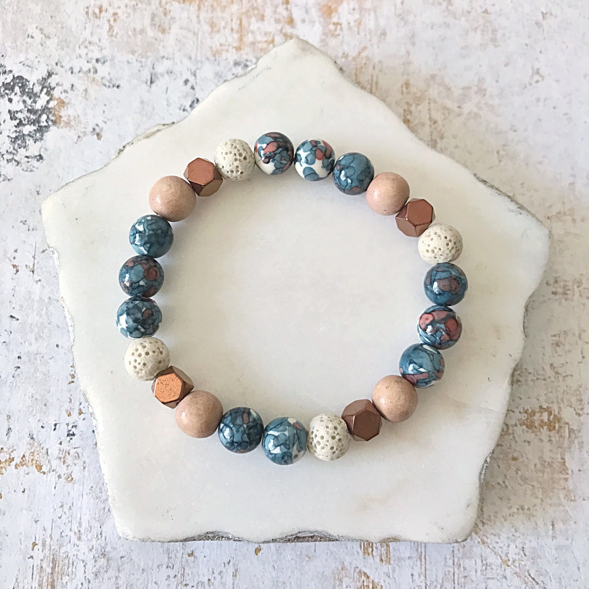 DON'T WORRY Gemstone & Lava Bead Diffuser Bracelet (Indigo Blue) – Soul  Gems Jewelry